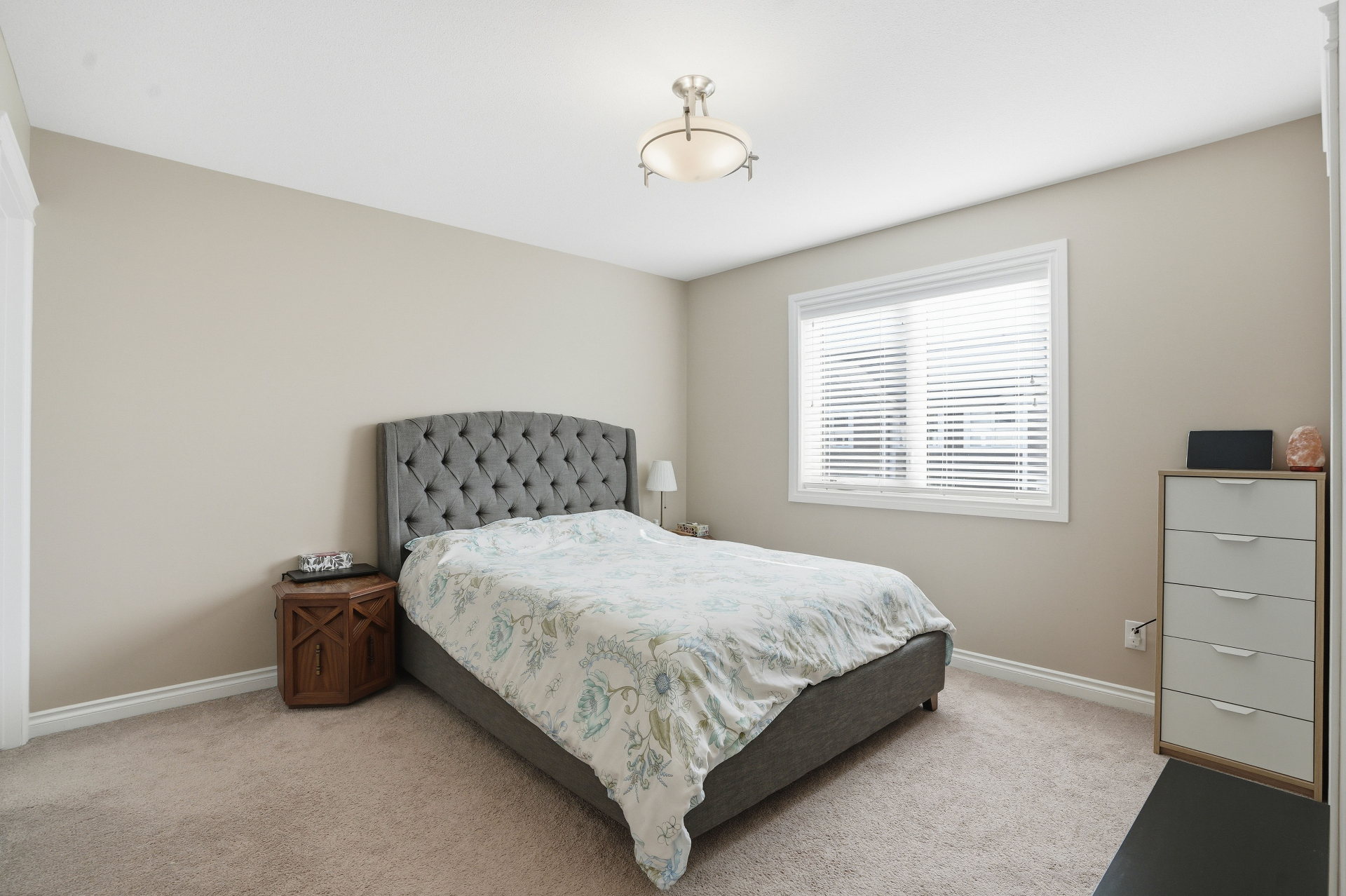 Stonebridge双车库联排出售 · 212 Willis Crescent #301——林与唐地产 - 8